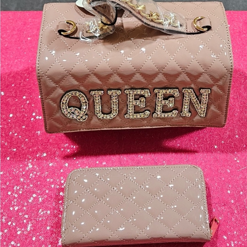 Nude Quilted "QUEEN" Rhinestone Handbag Set